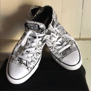 Converse “Snow Leopard” low-tops